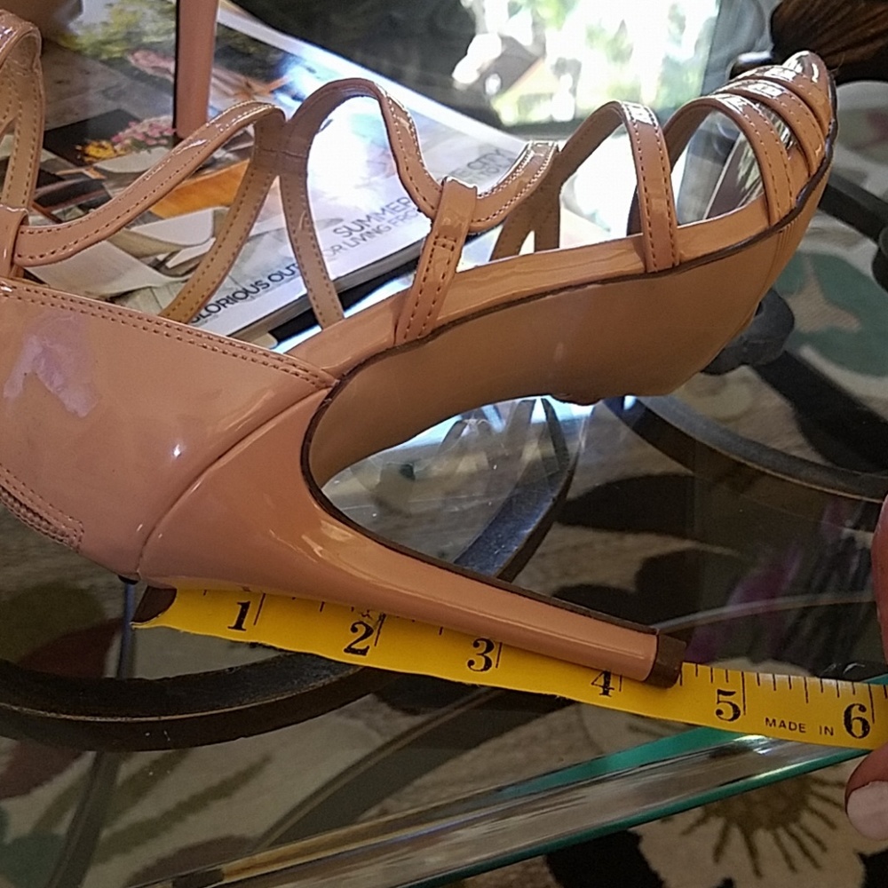 BYGUESSSANDALS - Picture 5 of 6
